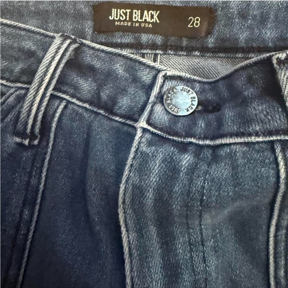 Just Black Wide-Leg Patch Pocket Women Jeans 28” - Picture 3 of 5